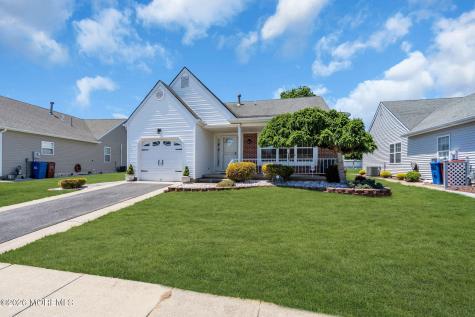 5 Vienna Drive Toms River NJ 08757