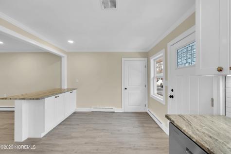 111B Edinburgh Lane Lakewood NJ 08701