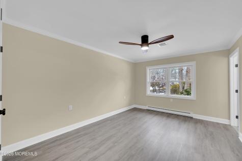 111B Edinburgh Lane Lakewood NJ 08701