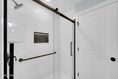 111B Edinburgh Lane Lakewood NJ 08701