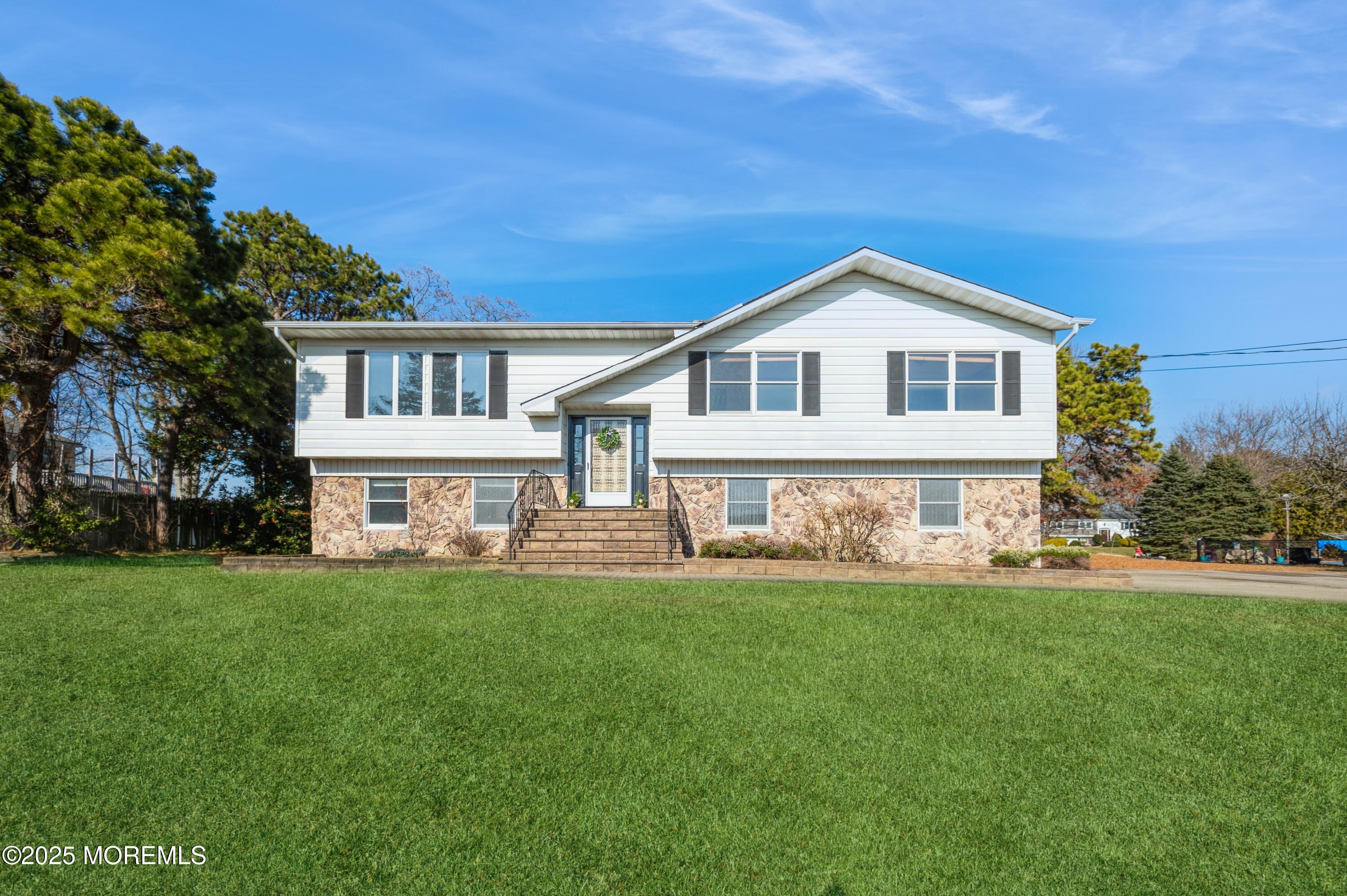 413 Winding Way Brick NJ 08723