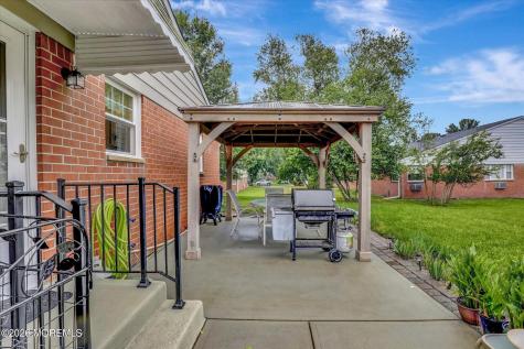 1 Salem Drive Whiting NJ 08759