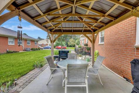 1 Salem Drive Whiting NJ 08759