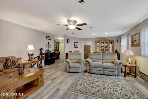 1 Salem Drive Whiting NJ 08759