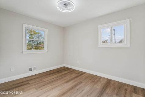 886 Raleigh Drive Toms River NJ 08753