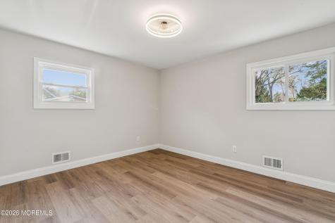 886 Raleigh Drive Toms River NJ 08753