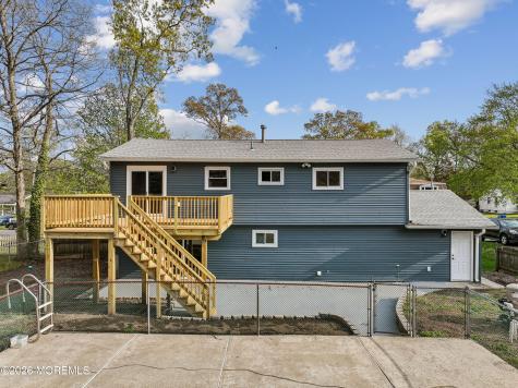 886 Raleigh Drive Toms River NJ 08753
