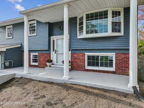 886 Raleigh Drive Toms River NJ 08753
