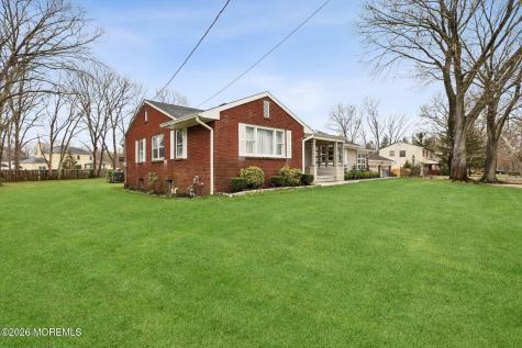 494 Frank Applegate Road Jackson NJ 08527