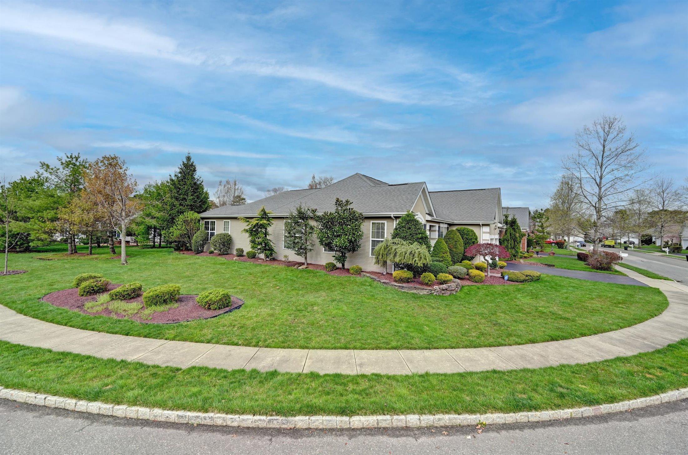 41 Portchester Drive Jackson NJ 08527