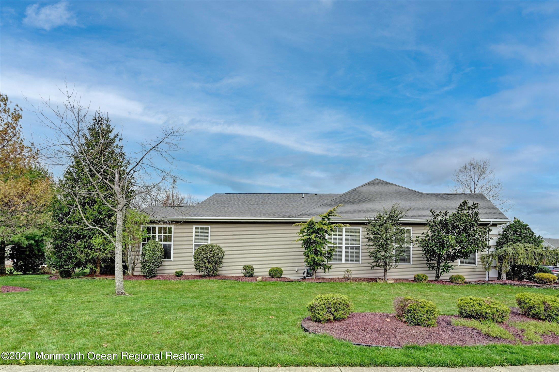 41 Portchester Drive Jackson NJ 08527