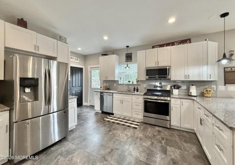 340 Railroad Avenue West Creek NJ 08092
