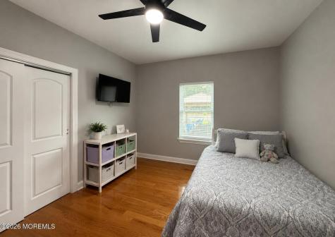 340 Railroad Avenue West Creek NJ 08092