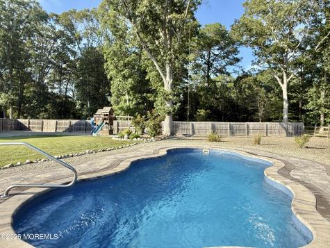 340 Railroad Avenue West Creek NJ 08092