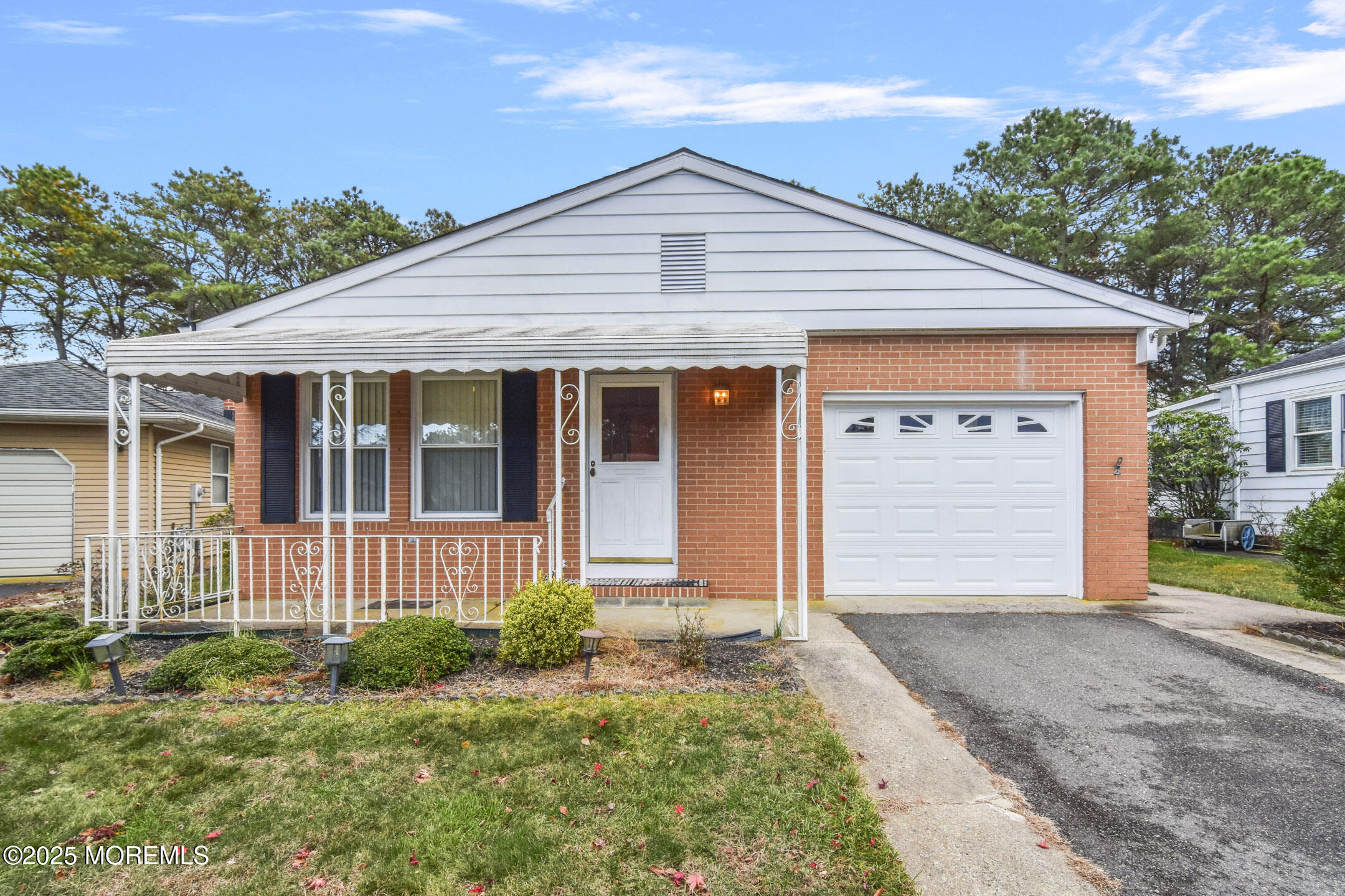 6 Villa Bella Court Toms River NJ 08757
