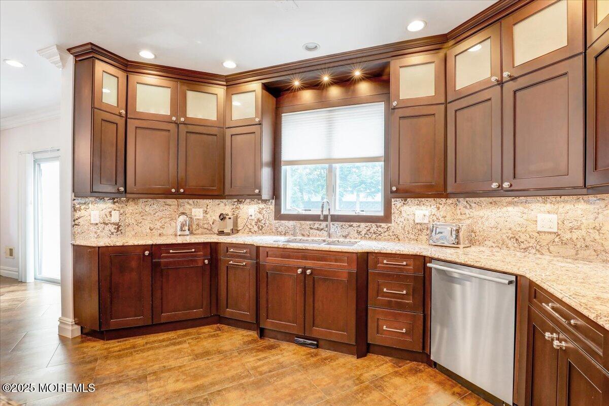 11 Hemingway Court Morganville NJ 07751