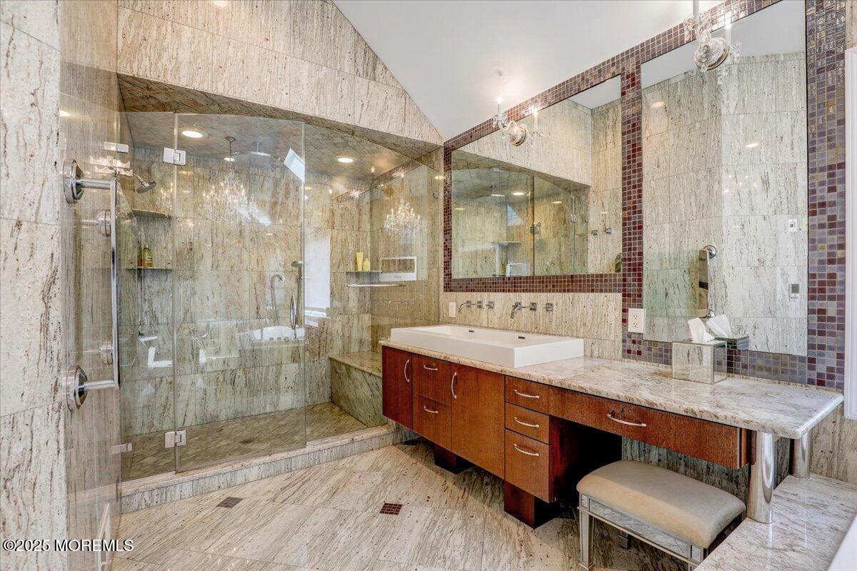 11 Hemingway Court Morganville NJ 07751
