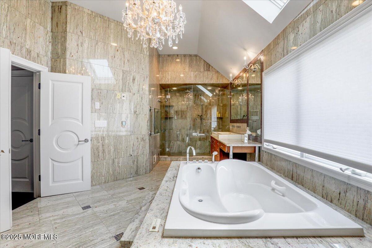 11 Hemingway Court Morganville NJ 07751