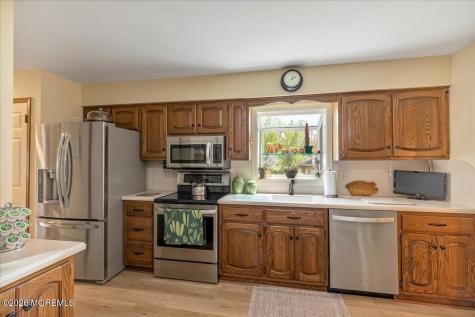 881 Utah Drive Toms River NJ 08753