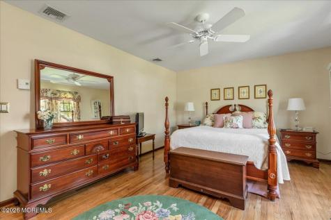 881 Utah Drive Toms River NJ 08753