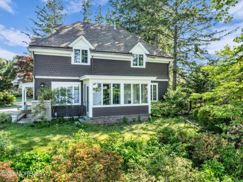232 Ocean Avenue Island Heights NJ 08732
