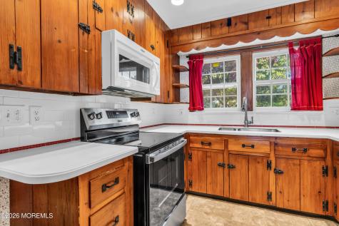 232 Ocean Avenue Island Heights NJ 08732