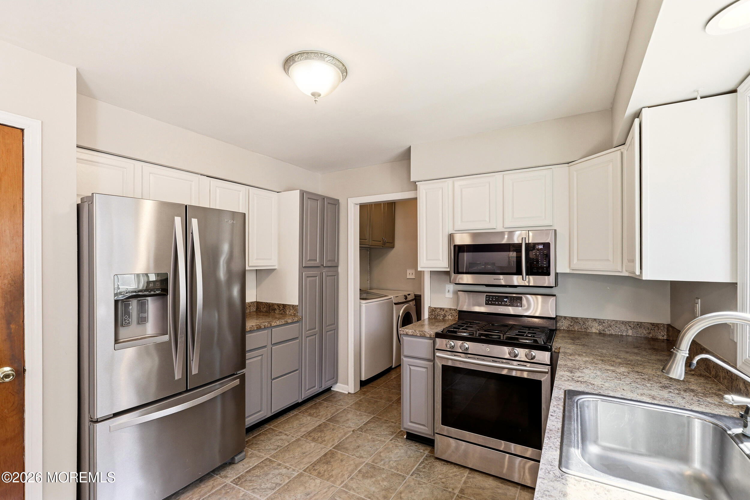 23 Jenny Lane Jackson NJ 08527