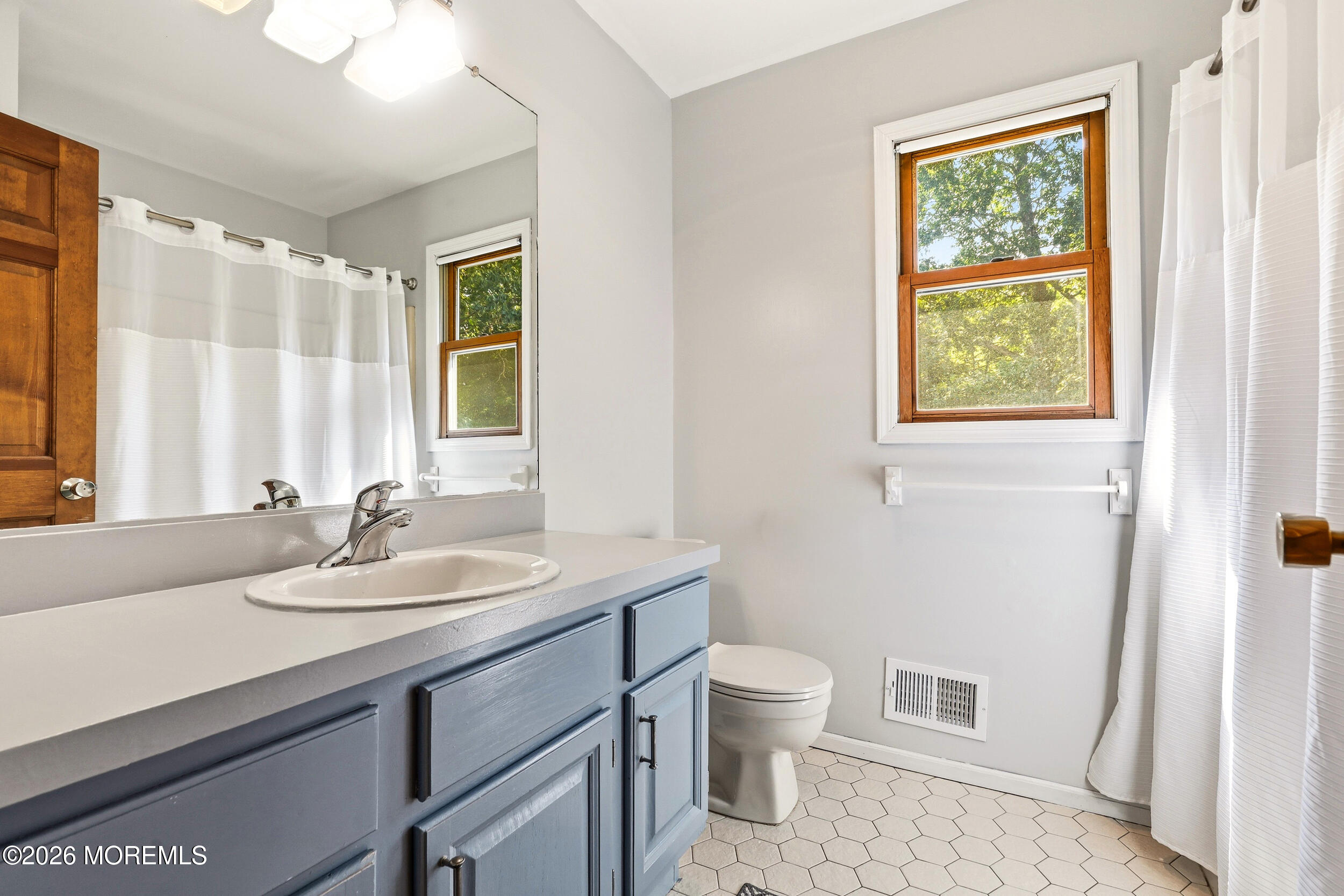 23 Jenny Lane Jackson NJ 08527