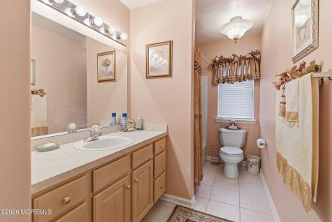 1 Ravenwood Court Bayville NJ 08721