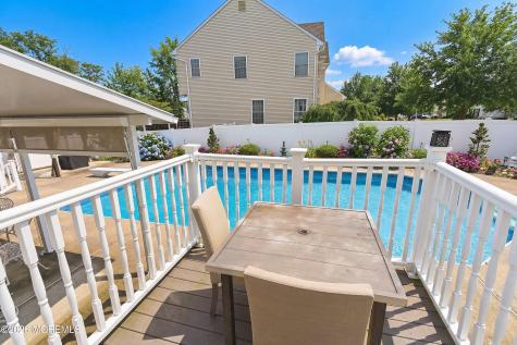 1 Ravenwood Court Bayville NJ 08721