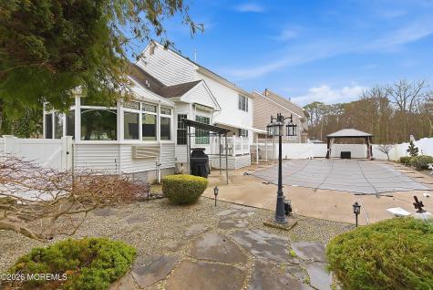1 Ravenwood Court Bayville NJ 08721