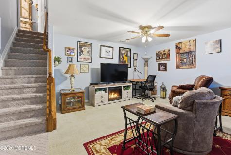 1 Ravenwood Court Bayville NJ 08721