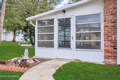 25 Gardenia Way Toms River NJ 08755