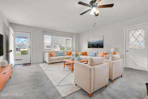 25 Gardenia Way Toms River NJ 08755