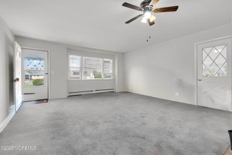 25 Gardenia Way Toms River NJ 08755