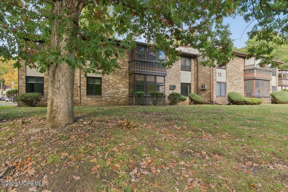 127 Amberly Drive Manalapan NJ 07726