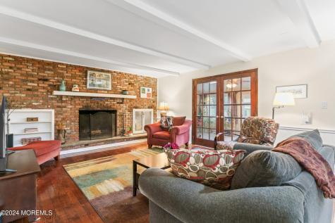 2 Deercrest Drive Holmdel NJ 07733