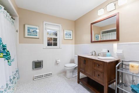 2 Deercrest Drive Holmdel NJ 07733