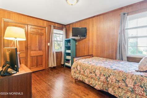 2 Deercrest Drive Holmdel NJ 07733