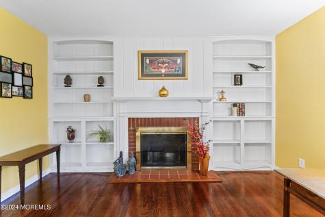 2 Deercrest Drive Holmdel NJ 07733