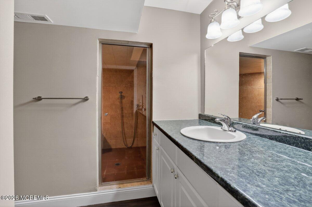 6 Kimberly Court Manalapan NJ 07726