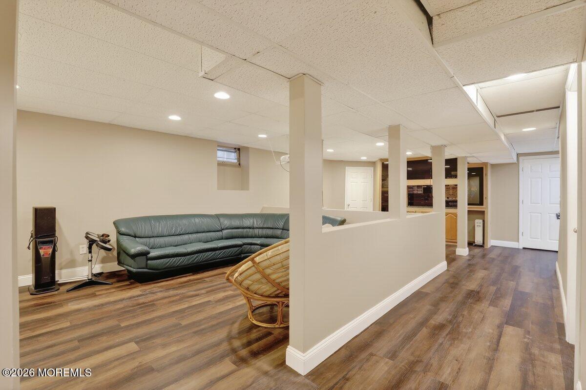 6 Kimberly Court Manalapan NJ 07726