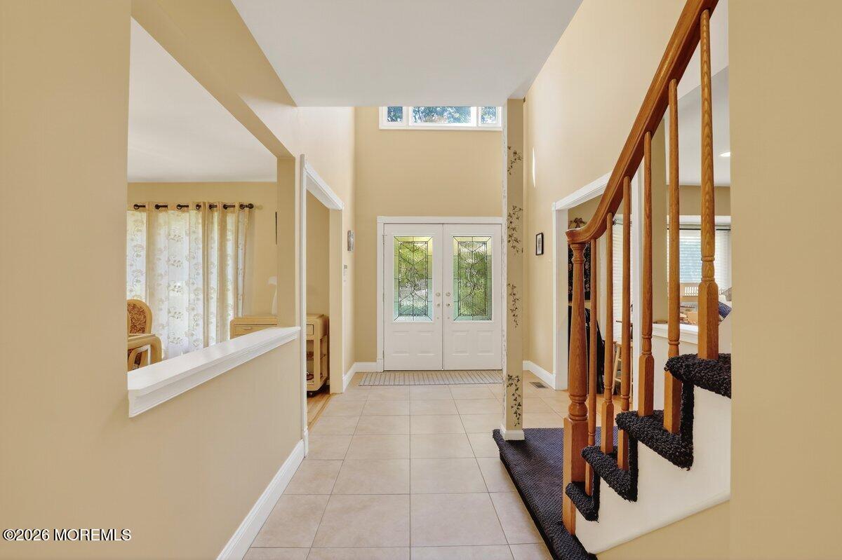 6 Kimberly Court Manalapan NJ 07726