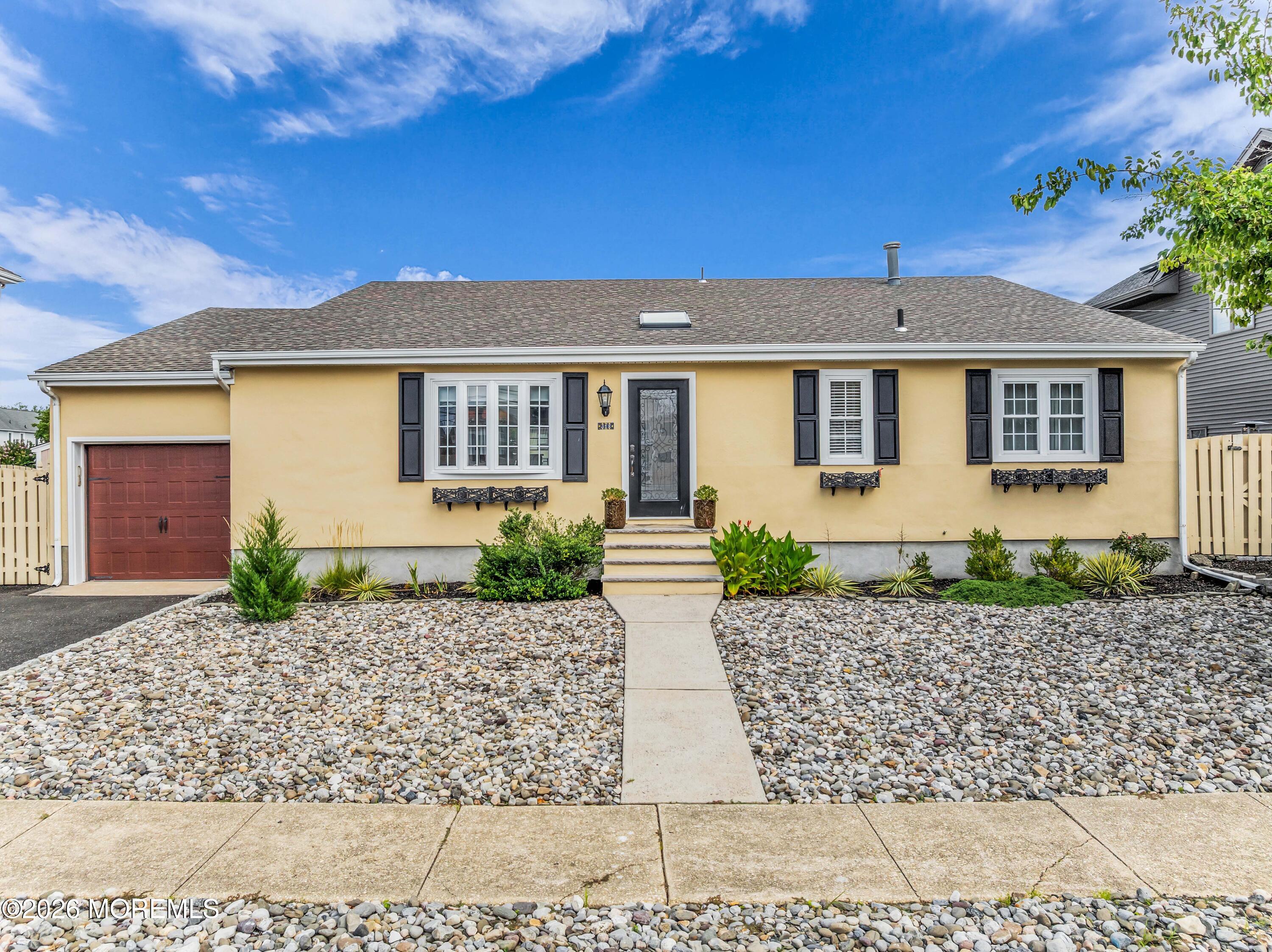318 Aldo Drive Toms River NJ 08753