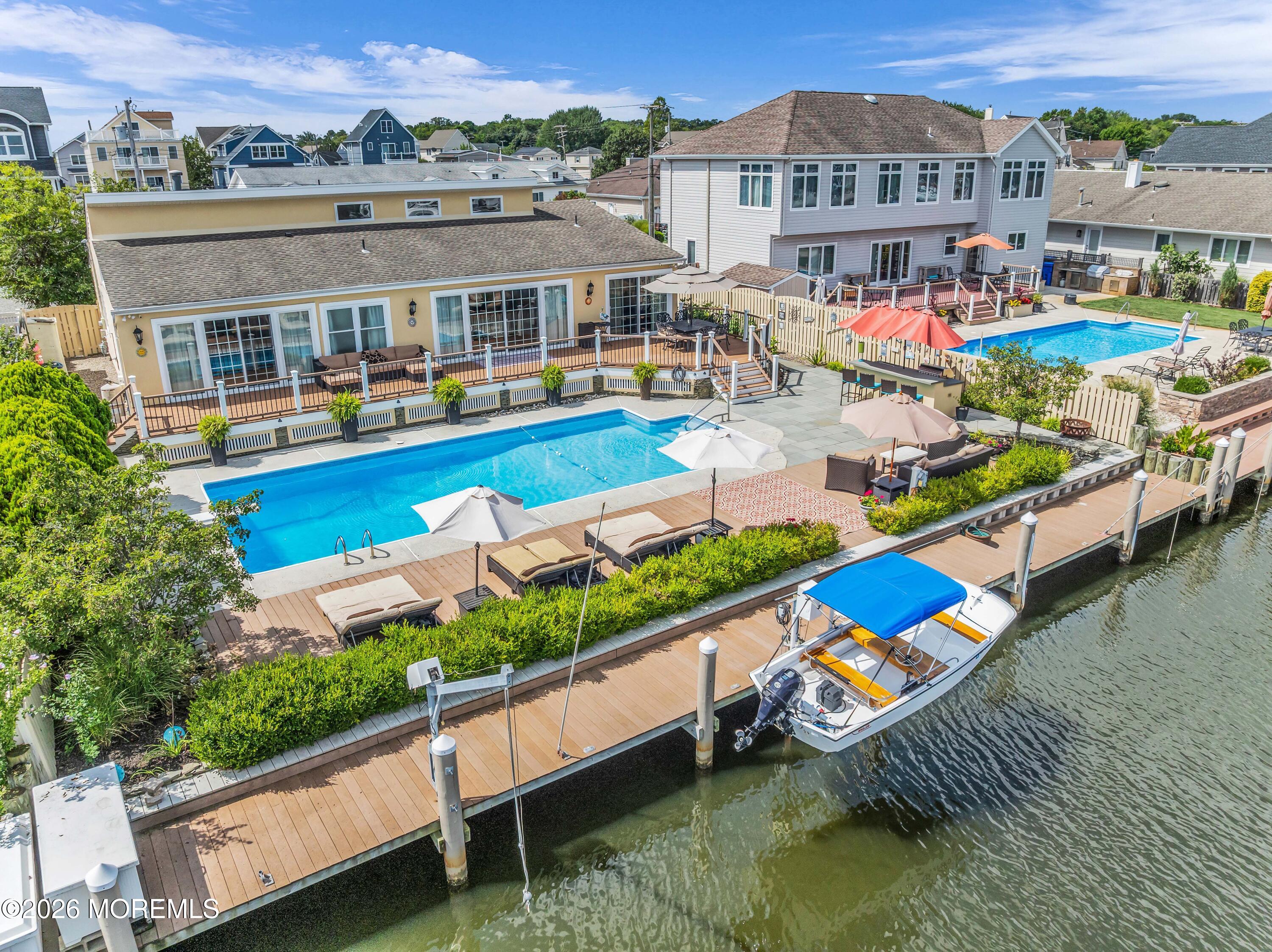 318 Aldo Drive Toms River NJ 08753