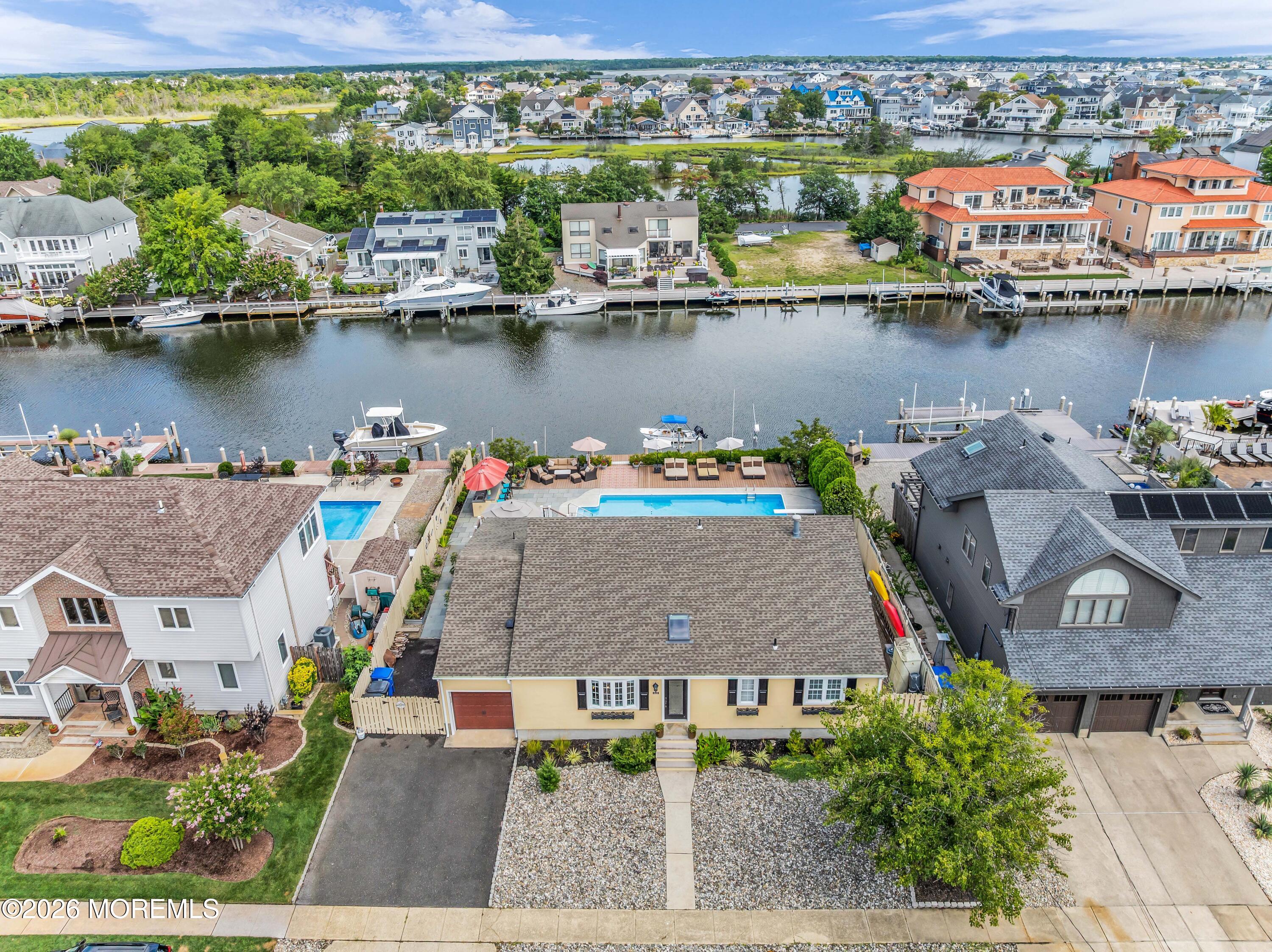 318 Aldo Drive Toms River NJ 08753