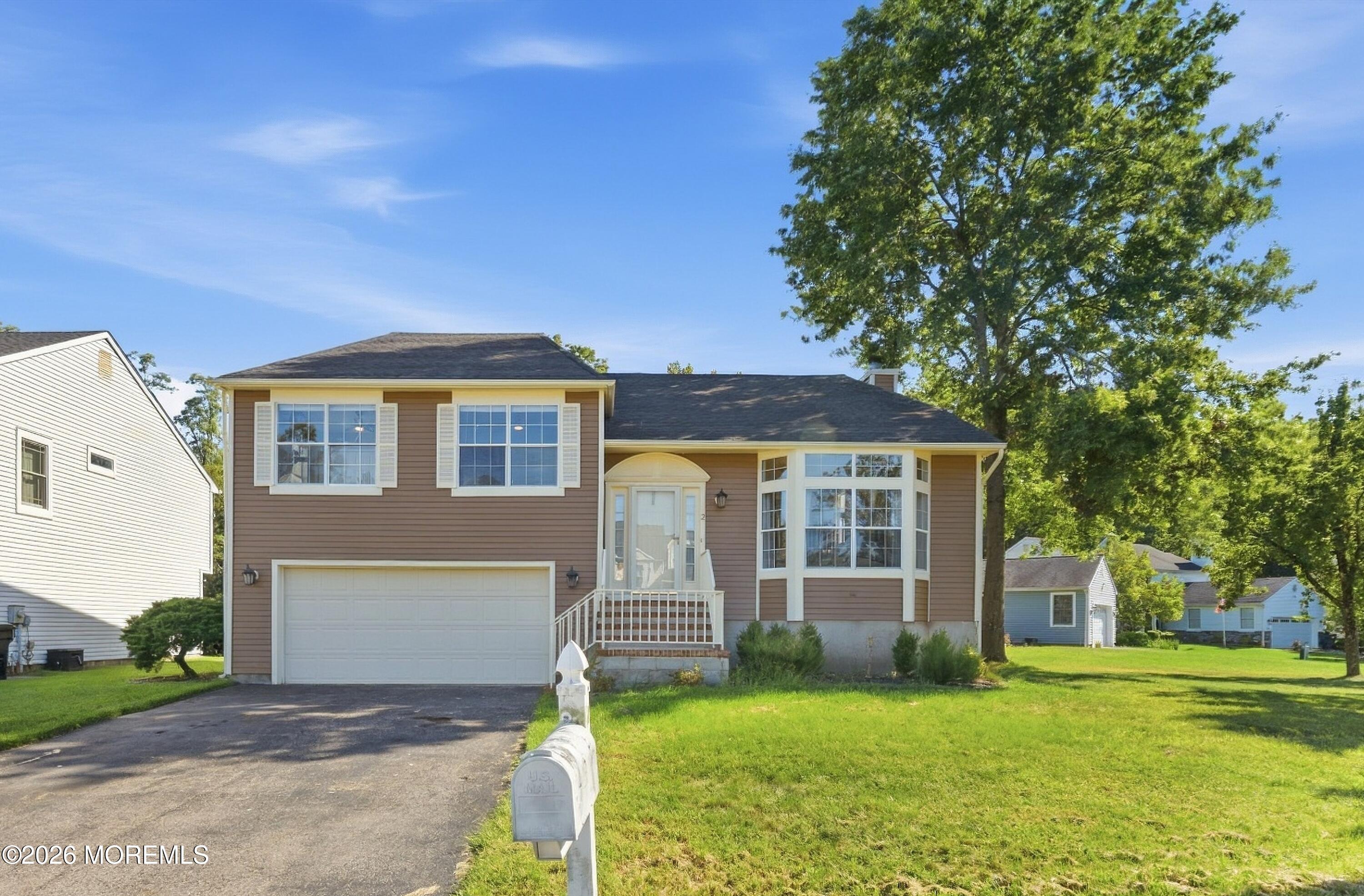 2 Honey Locust Lane Howell NJ 07731