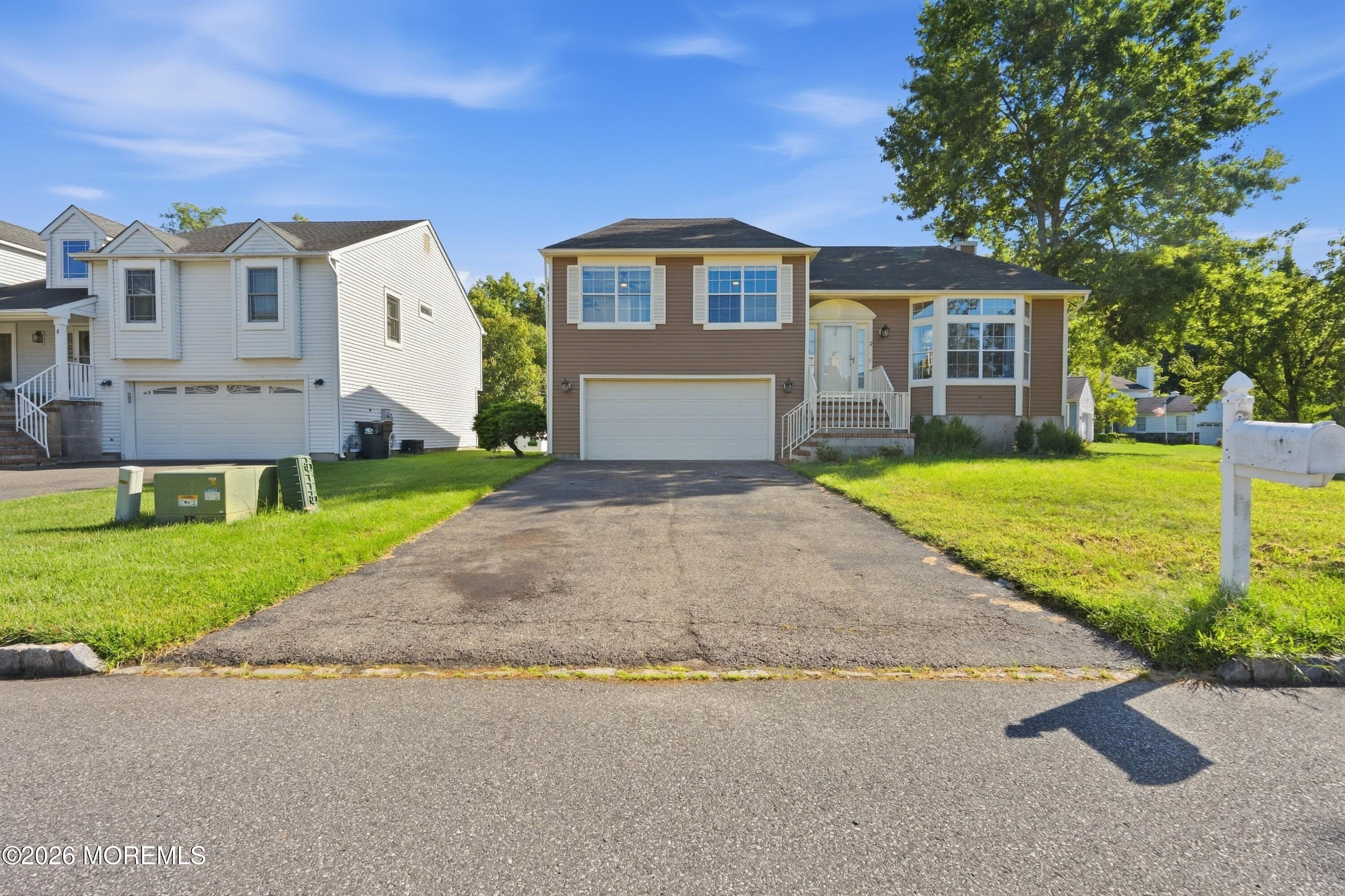 2 Honey Locust Lane Howell NJ 07731