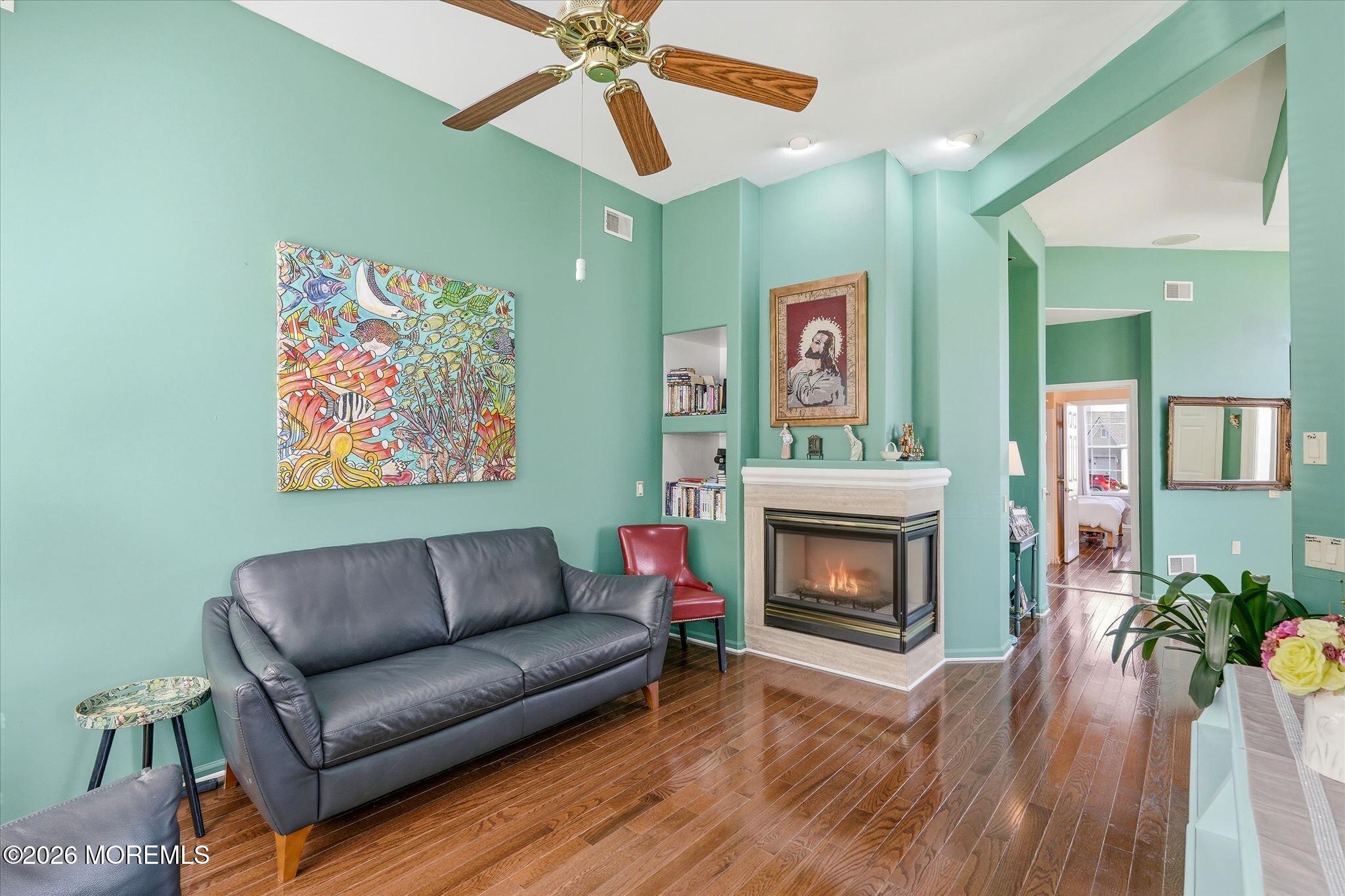 10 Deer Lake Court Barnegat NJ 08005