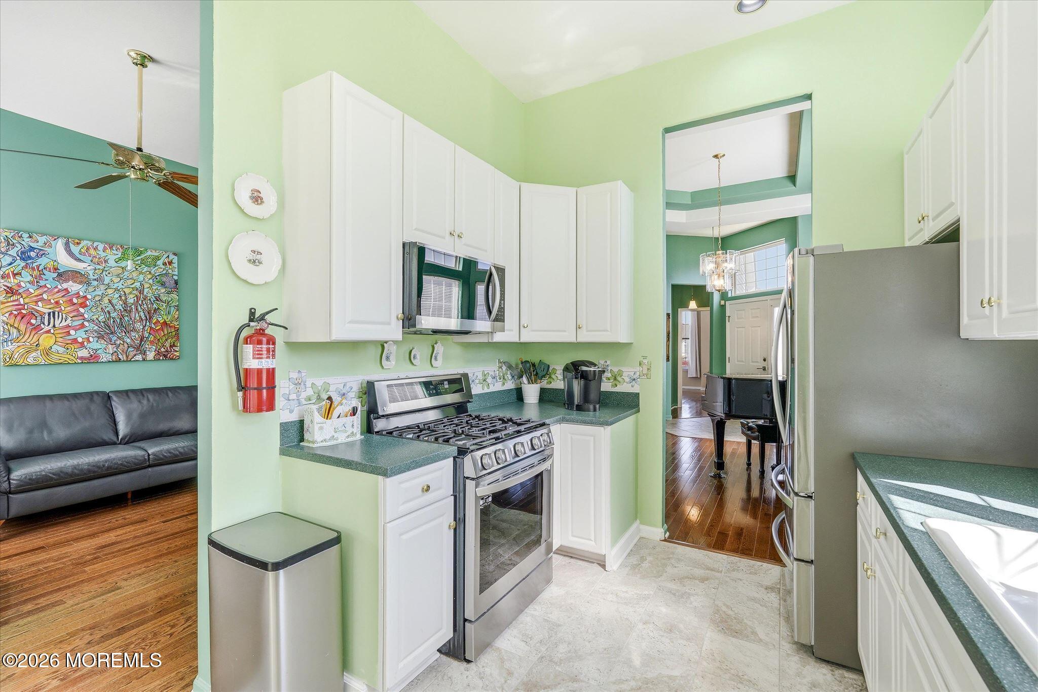 10 Deer Lake Court Barnegat NJ 08005
